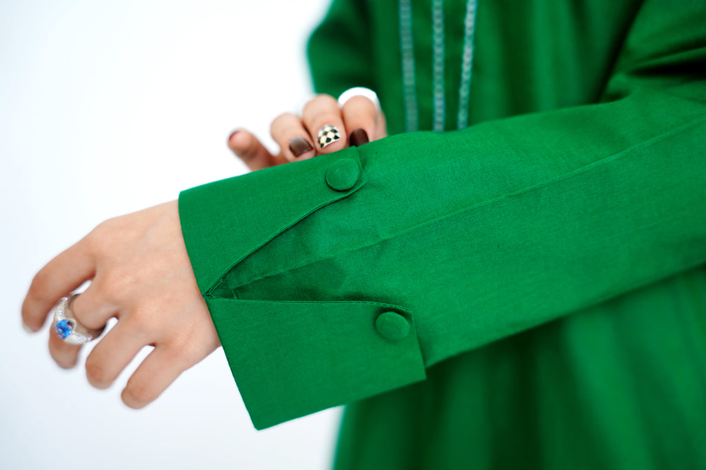 Azadi Charm | Hand Embroidered Emerald Green 2-Piece Suit