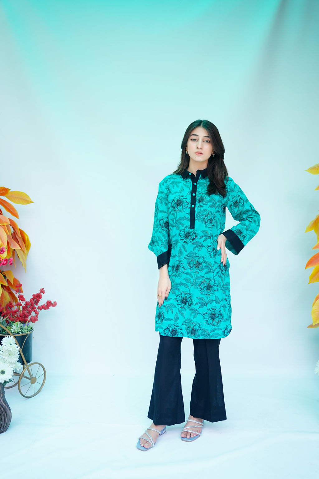 2PC – Printed Kurta & Trouser Set in Teal Blue