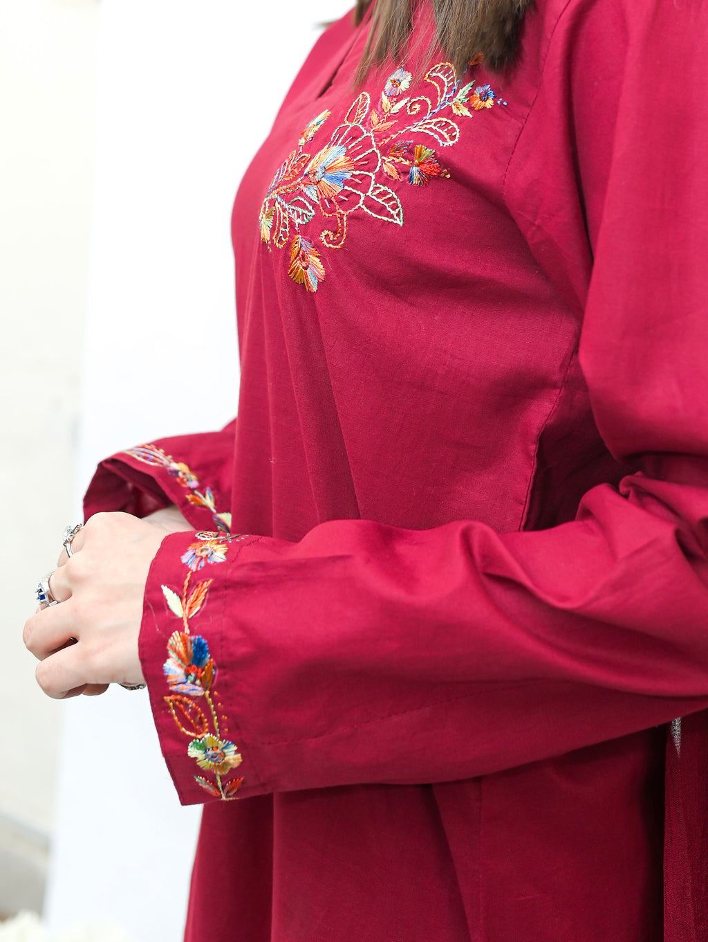 3PC-Crimson Grace Hand Embroidered Suit