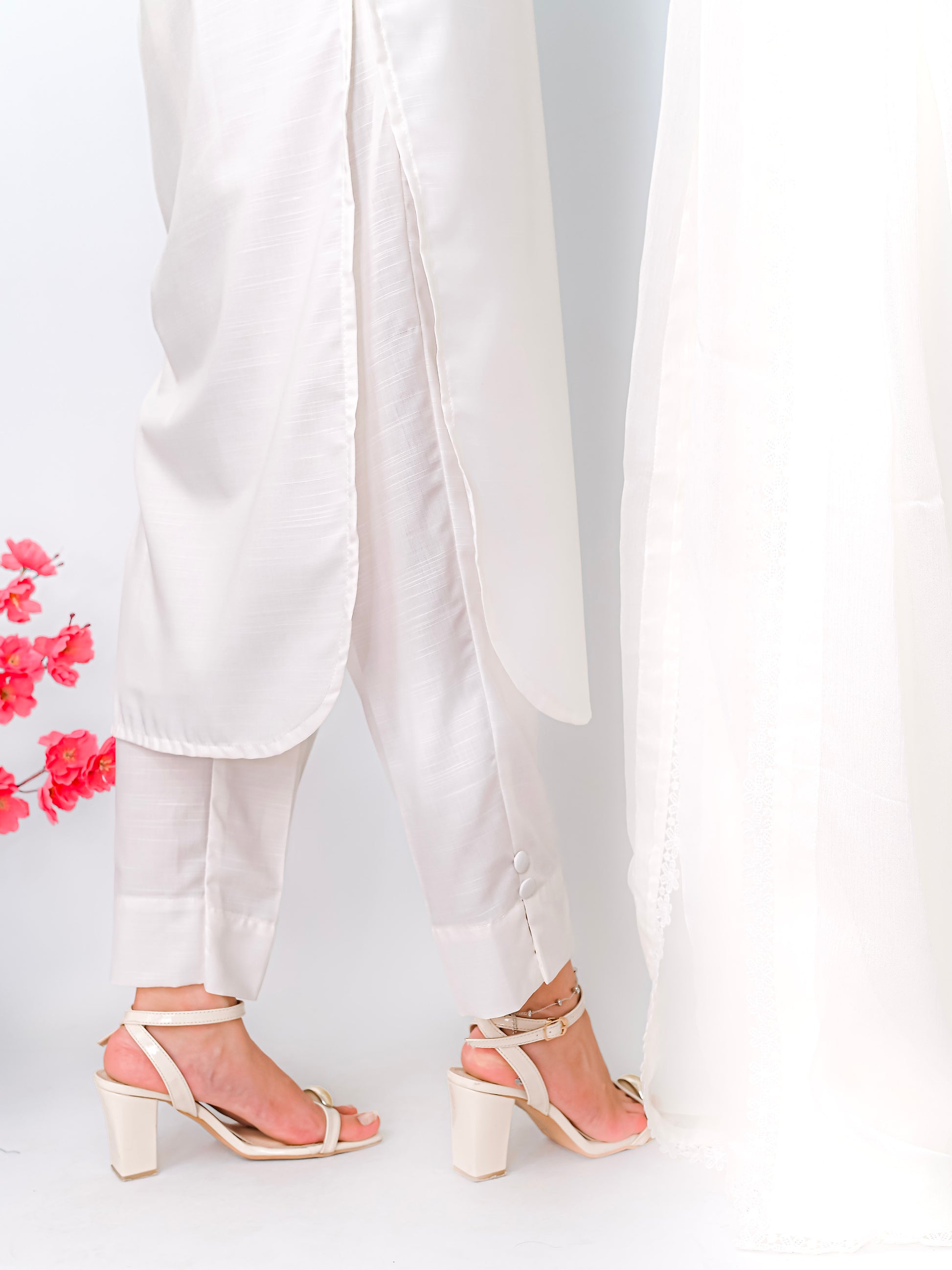 3PC-Classic White Suit with Minimal Embellished Details
